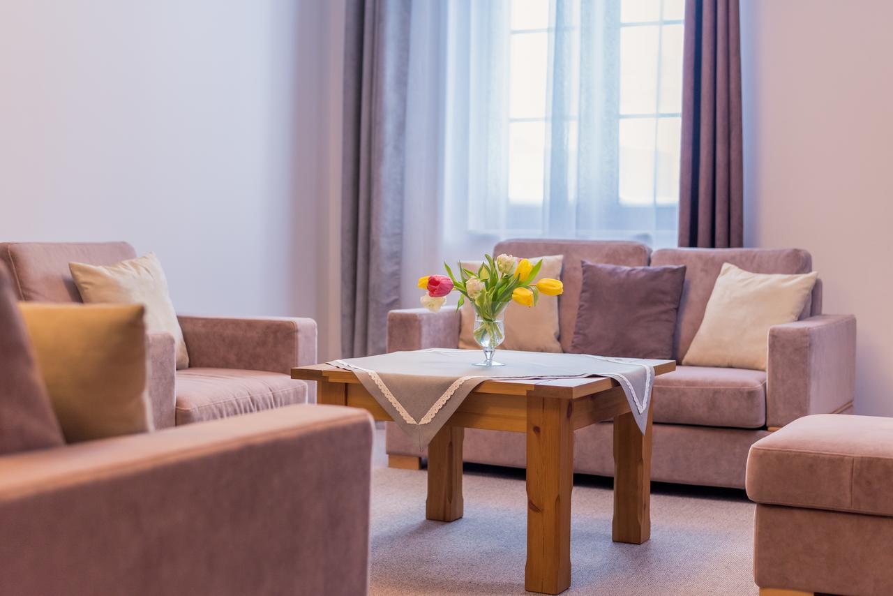 ジェレニエツ Orlicka Skala Bed & Breakfast エクステリア 写真