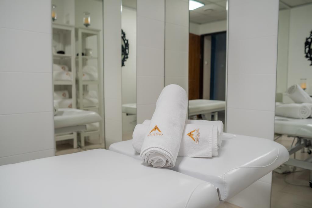 ジェレニエツ Orlicka Skala Bed & Breakfast エクステリア 写真